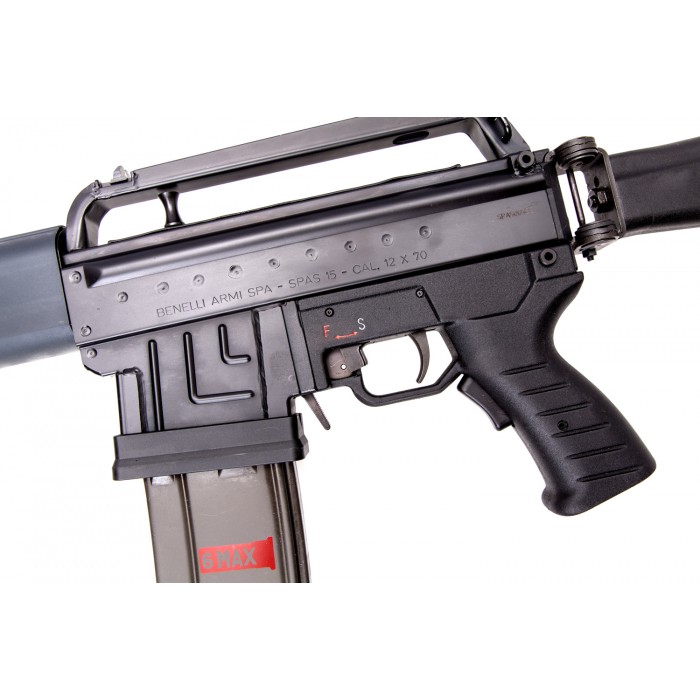 Ружье Benelli Spas-15 калибра 12/70